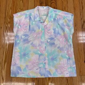 Vintage 80’s/90’s Multicolor Pastel Floral Button Down Shirt Women’s